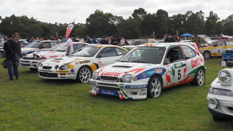 A group of exhibited cars at Rally Retro Festival